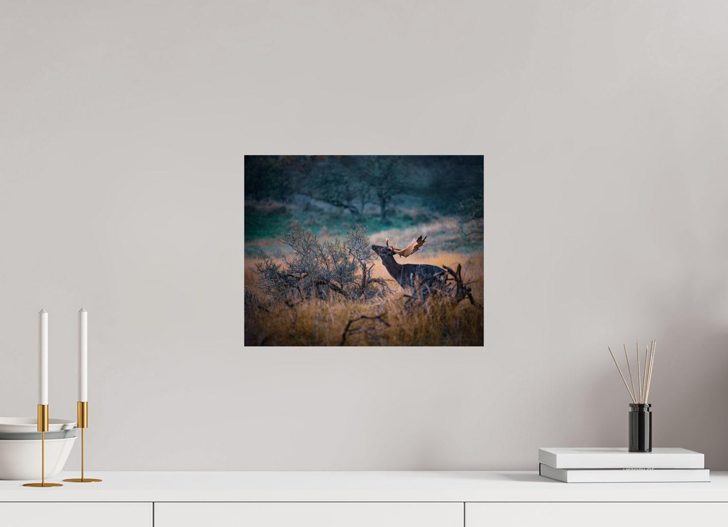 The last red berries - Deer print